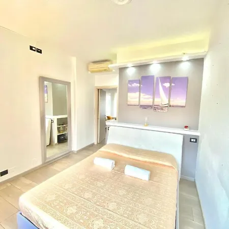 Bocconi Home, Moderna Ed Elegante, Spazioso E Luminoso, Con Due E Due Bagni Milão