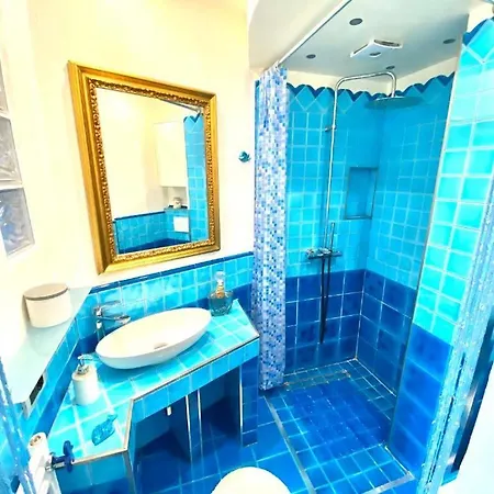 Apartamento Bocconi Home, Moderna Ed Elegante, Spazioso E Luminoso, Con Due E Due Bagni *